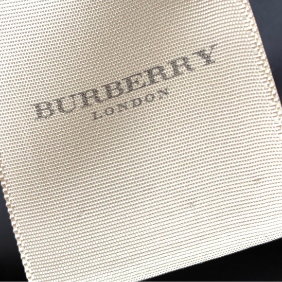 Burberry Black Hooded Jacket Women’s Sz Large - Picture 7 of 11